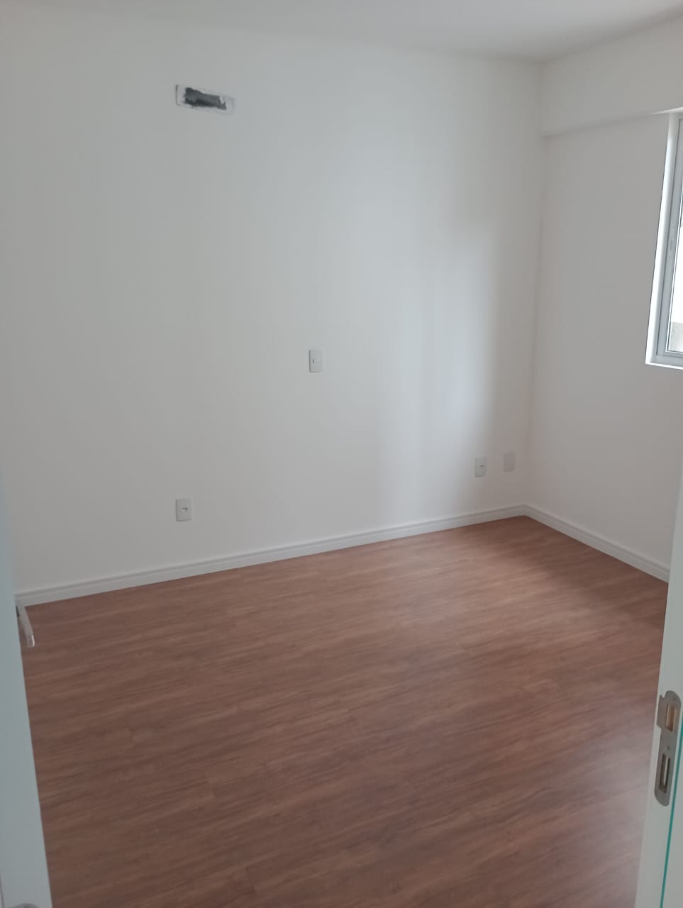 WhatsApp Image 2025-10-27 at 16.11.46 (1)